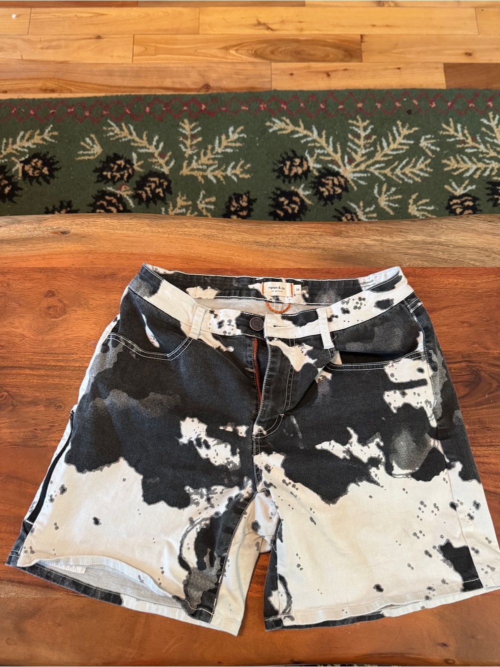 Ripton rorschach jorts